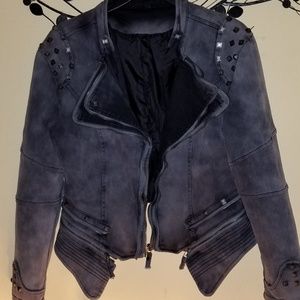 Very nice drak gray jacket size xl fits like a L